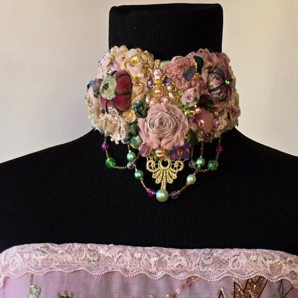 Handmade Pink Rose Embroidered Victorian-style Choker Collar Fairycore - Picture 5 of 10